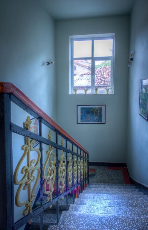 Guest House Maison 21 พลอฟดิฟ ภายนอก รูปภาพ