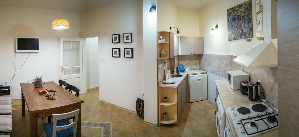 Guest House Maison 21 พลอฟดิฟ ภายนอก รูปภาพ